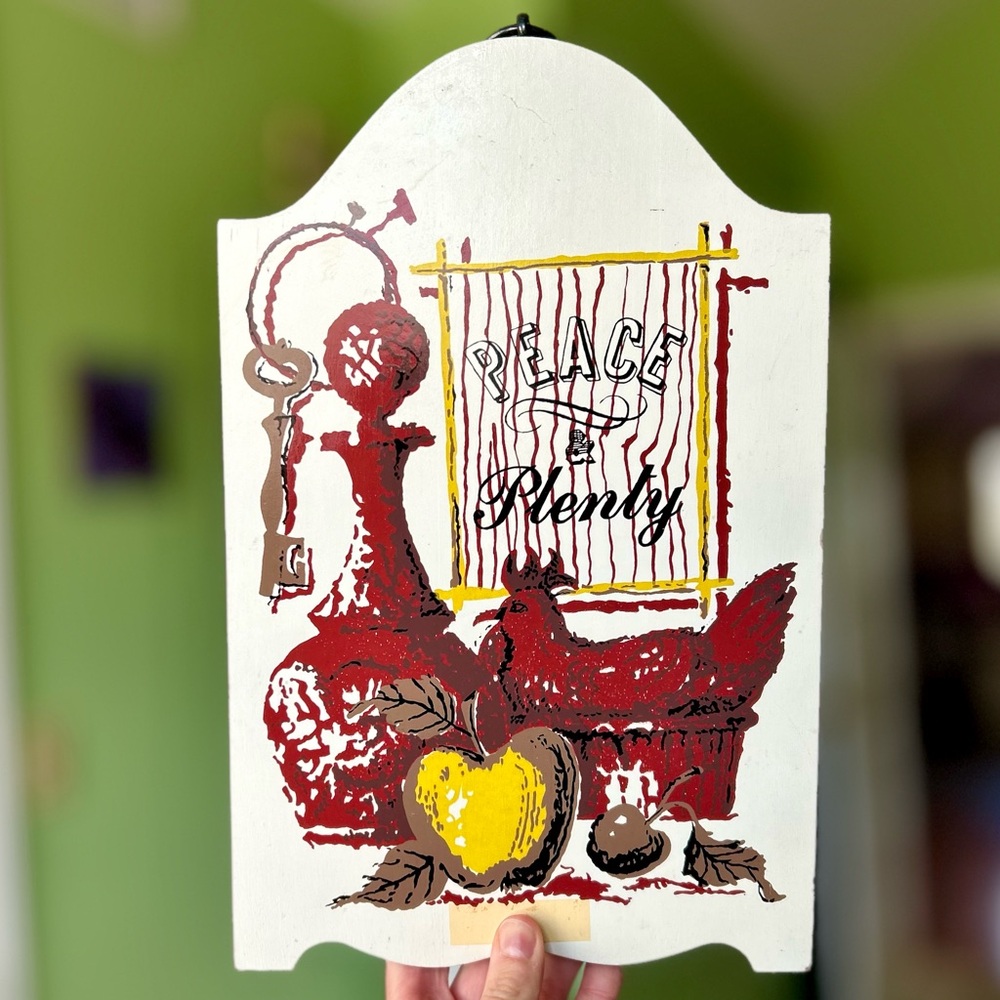 VTG Farmhouse Cottagecore Peace + Plenty Wooden Wall Sign Decor